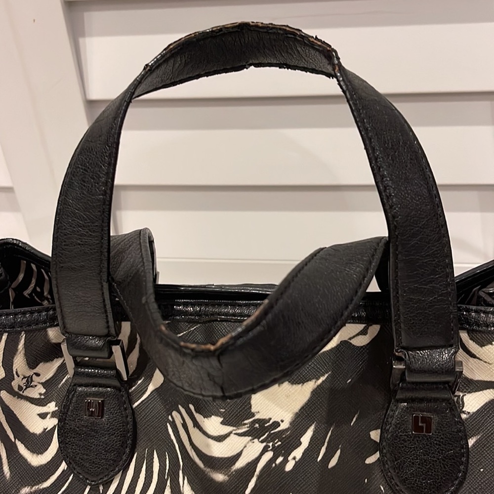 L.A.M.B. White/ Black Tote Bag, great condition, flaws shown on the handles. - Picture 8 of 11
